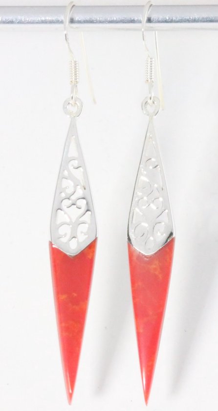 Lange opengewerkte zilveren oorbellen met rode koraal steen afbeelding 1