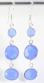 Lange zilveren oorbellen met blauwe chalcedoon afbeelding 1