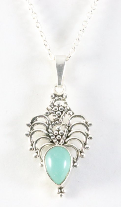 Fijne opengewerkte zilveren hanger met aqua chalcedoon aan ketting afbeelding 1