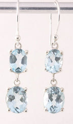 Zilveren oorbellen met blauwe topaas afbeelding 1
