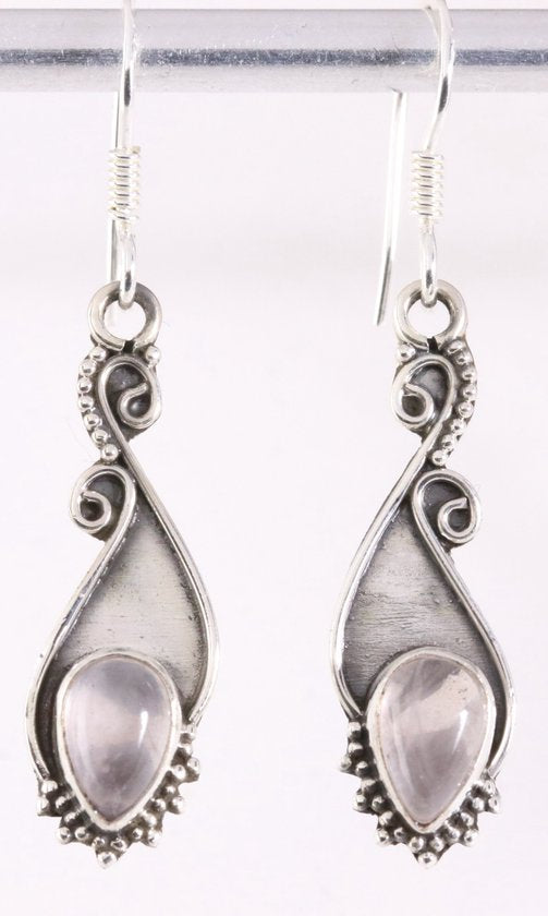 Bewerkte zilveren oorbellen met rozenkwarts afbeelding 1