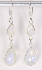 Fijne lange zilveren oorbellen met regenboog maansteen afbeelding 1