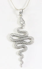 Zilveren slang hanger aan ketting afbeelding 1