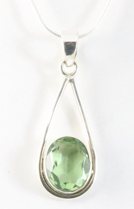 Zilveren hanger met groene amethist aan ketting afbeelding 1