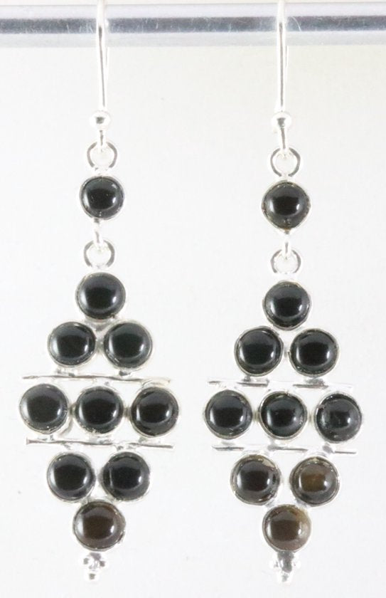 Lange zilveren oorbellen met onyx afbeelding 1