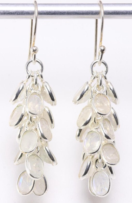 Lange trosvormige zilveren oorbellen met regenboog maansteen afbeelding 1