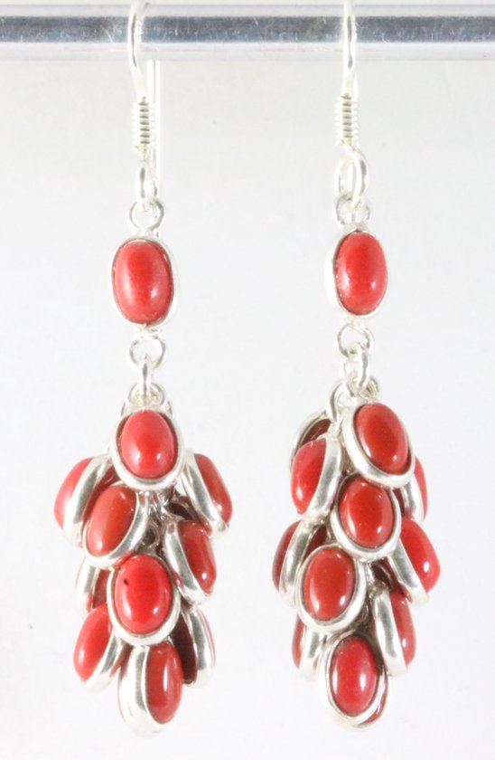Lange trosvormige zilveren oorbellen met rode koraal steen afbeelding 1