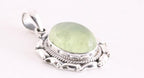 Bewerkte zilveren hanger met prehniet afbeelding 2