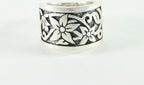 Zilveren ring met bloemengravering afbeelding 3