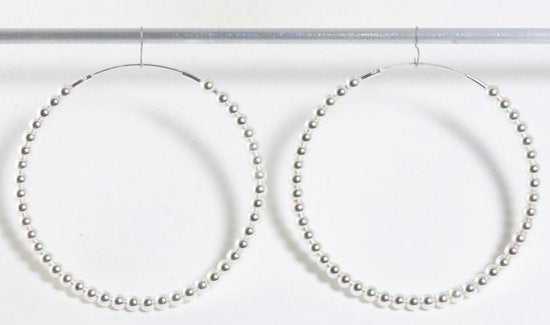 Grote zilveren oorringen met hoogglans bolletjes afbeelding 1