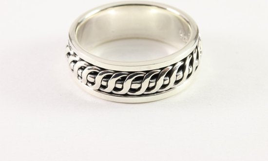 Zware zilveren geluksring met kruiskabelmotief afbeelding 2