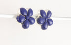 Bloemvormige zilveren oorstekers met lapis lazuli afbeelding 2