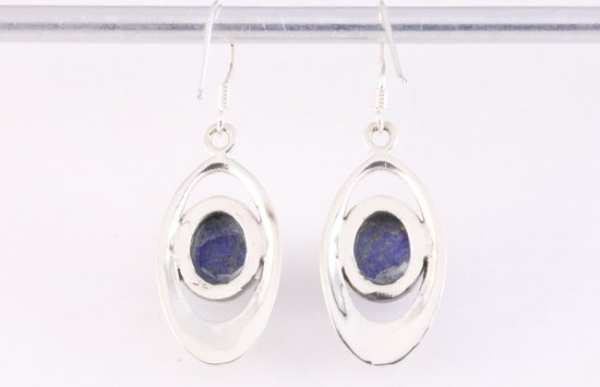 Opengewerkte zilveren oorbellen met lapis lazuli afbeelding 3