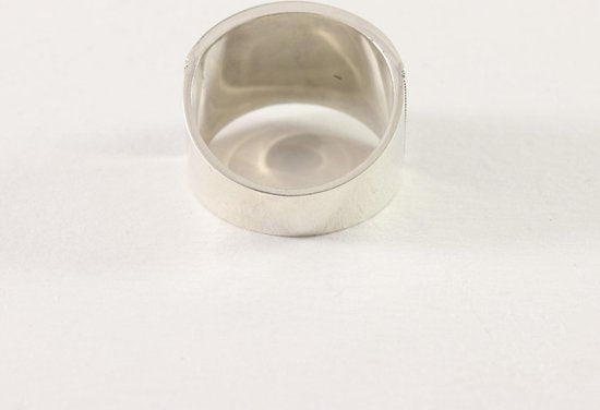 Traditionele bewerkte zilveren ring met 18k gouden decoraties afbeelding 3