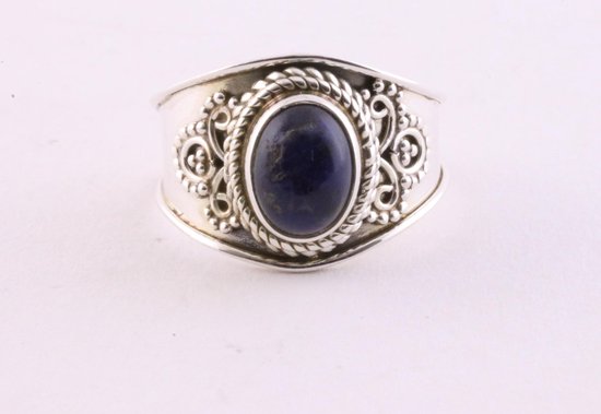 Fijne bewerkte zilveren ring met sodaliet afbeelding 2