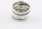 Brede zilveren ring met ribbels en kabelpatronen afbeelding 4