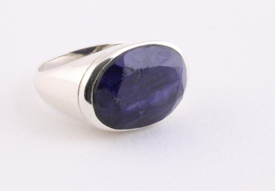Zilveren ring met blauwe saffier afbeelding 1