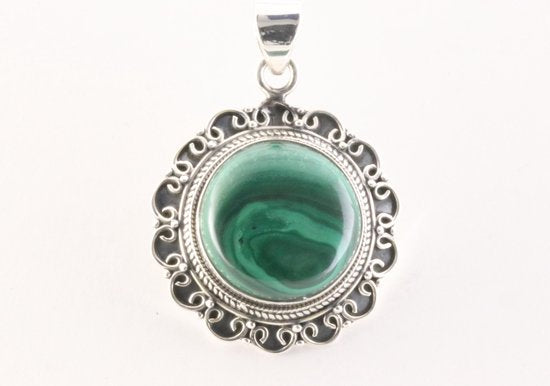 Ronde bewerkte zilveren hanger met malachiet afbeelding 1