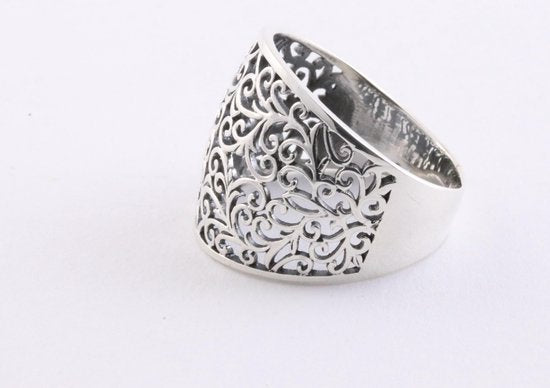 Opengewerkte zilveren ring afbeelding 3