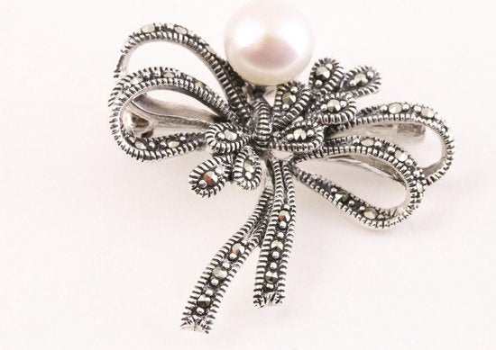Zilveren broche met marcasiet en zoetwater parel afbeelding 1