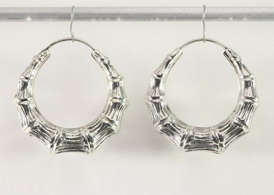 Bewerkte zilveren oorringen afbeelding 3