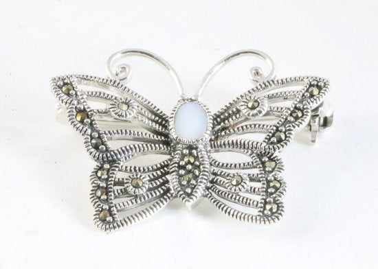 Zilveren vlinder broche met parelmoer en marcasiet afbeelding 1