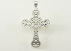 Opengewerkte zilveren kruishanger afbeelding 1