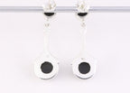 Bewerkte zilveren oorstekers met onyx afbeelding 3