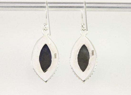 Bewerkte zilveren oorbellen met lapis lazuli afbeelding 3