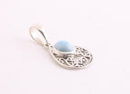 Fijne opengewerkte zilveren hanger met larimar aan ketting afbeelding 2