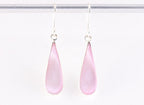 Druppelvormige zilveren oorbellen met roze parelmoer afbeelding 4