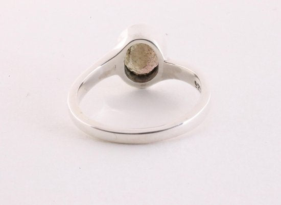 Zilveren ring met labradoriet afbeelding 3