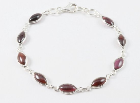 Fijne zilveren schakelarmband met granaat afbeelding 1