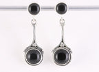 Bewerkte zilveren oorstekers met onyx afbeelding 4
