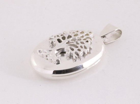 Hoogglans zilveren medaillon met levensboom afbeelding 2