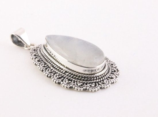 Bewerkte zilveren hanger met regenboog maansteen afbeelding 2