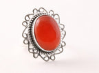 Bewerkte zilveren ring met carneool afbeelding 1