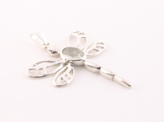 Zilveren libelle hanger met groene amethist aan ketting afbeelding 3
