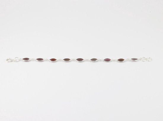 Fijne zilveren schakelarmband met granaat afbeelding 3