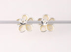 Bloemvormige zilveren oorstekers met parelmoer afbeelding 3
