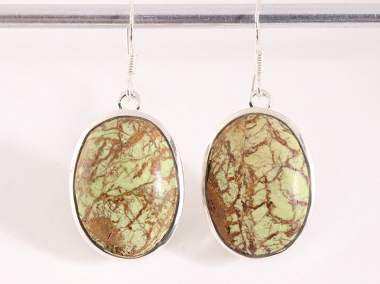 Grote ovale zilveren oorbellen met appelgroene turkoois afbeelding 4