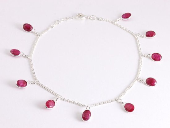 Fijne zilveren enkelband met robijn afbeelding 1