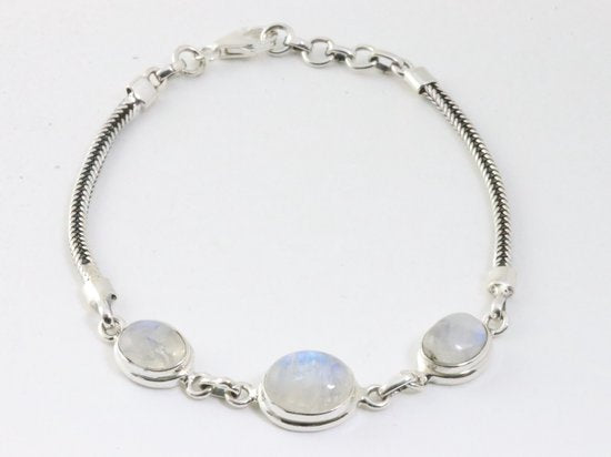 Zilveren armband met regenboog maansteen afbeelding 1