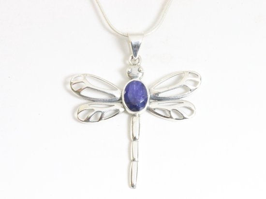 Opengewerkte zilveren libelle hanger met blauwe saffier aan ketting afbeelding 4