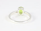 Fijne hoogglans zilveren ring met peridoot afbeelding 3