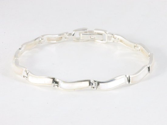 Fijne hoogglans zilveren armband met parelmoer afbeelding 1