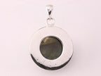 Bewerkte ronde zilveren hanger met labradoriet afbeelding 3