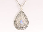 Traditionele bewerkte zilveren hanger met Australische opaal aan ketting afbeelding 4
