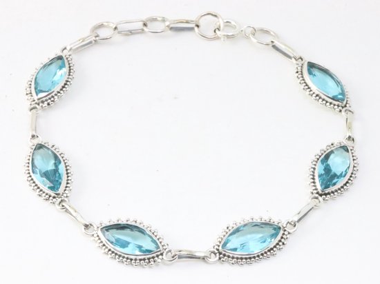 Bewerkte zilveren armband met blauwe topaas afbeelding 1