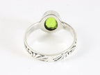 Fijne bewerkte zilveren ring met peridoot afbeelding 3